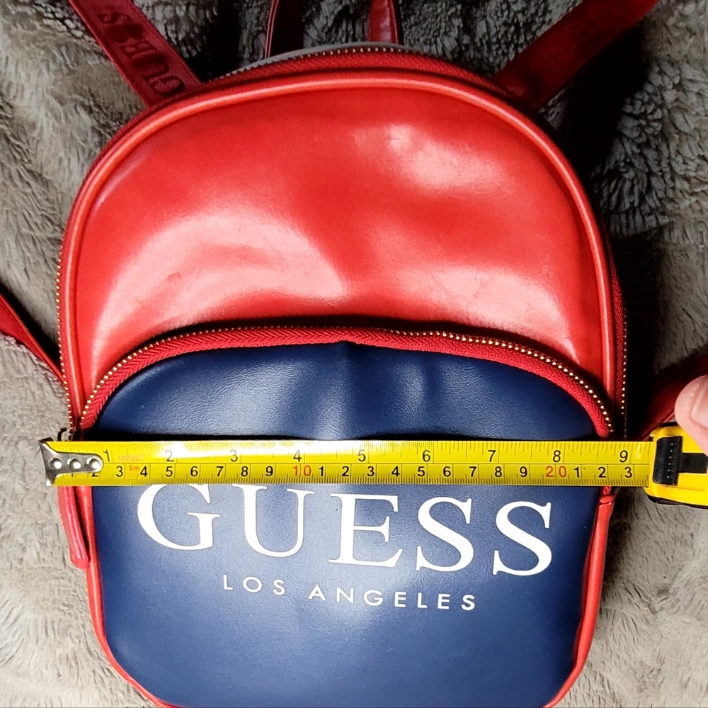 Guess Backpack - Picture 5 of 5